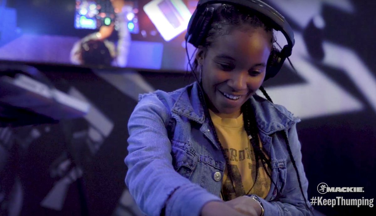 Shacia Päyne is the granddaughter of @bobmarley and daughter of @stephenmarley, but she's making a name for herself as a DJ. In part 1 of our interview, we learn about her career beginnings, and how she keeps her family legacy alive: ow.ly/TSyb30jictt #DJShaciaPayne #Mackie