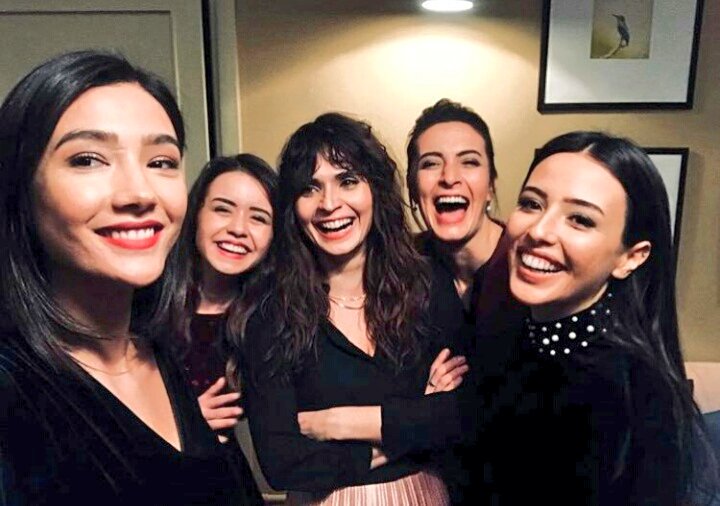 aytcsasmaaz's tweet photo. İyiki tanımışız sizi iyi ki sevmişiz iyi ki varsınız nice senelere
BirYılınEfsanesi Söz https://t.co/03jRqMalt7