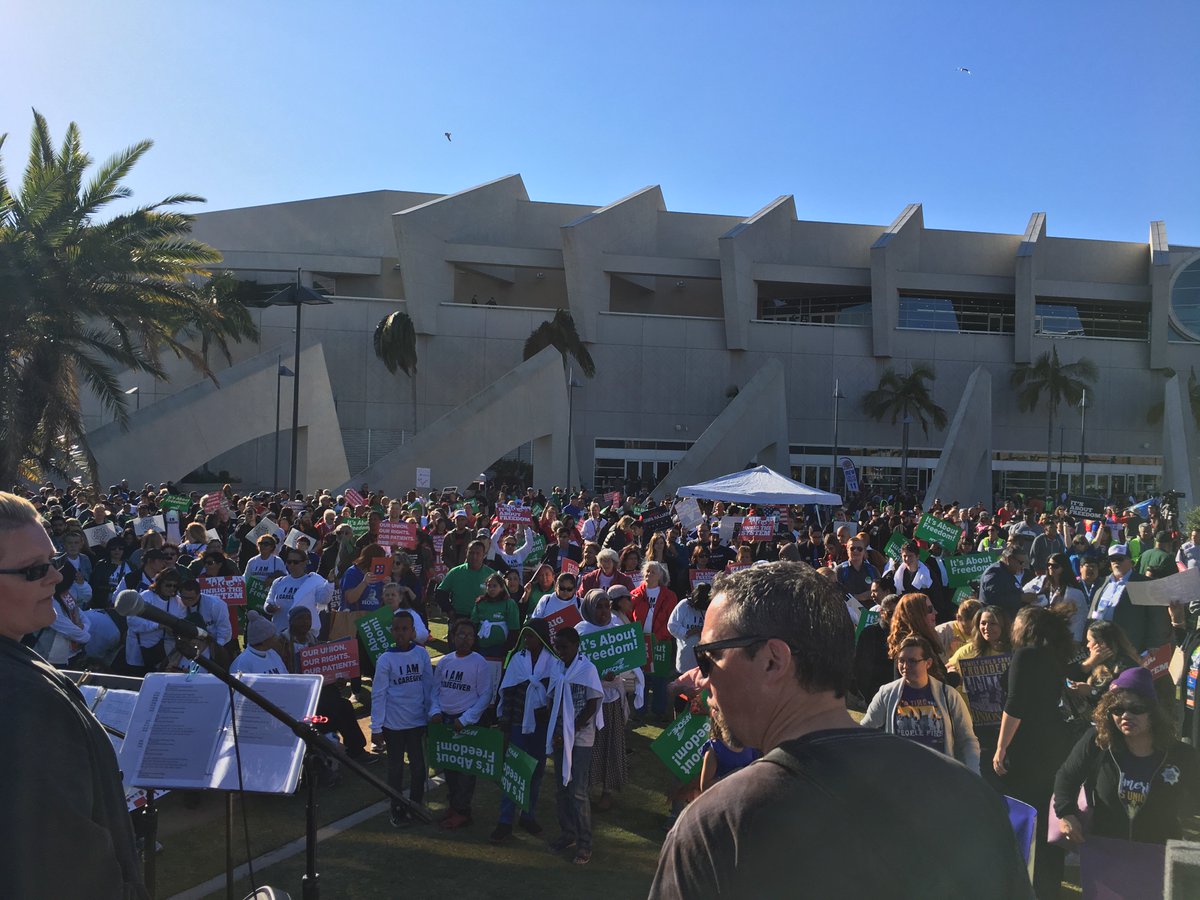 TheResizters's tweet photo. @rayvaldezsongs Thanks for following Ray! https://t.co/hlScyRy1T8 #resist #theresizters #peace #justice #activist #music #FBR #sandiego #california #resistance #equality #LGBT #LGBTQ #TheResistance #marchforscience #marchforsciencesd #BlueSanDiego #BlueWave #tuesdaythoughts https://t.co/B3bJuIRpzr