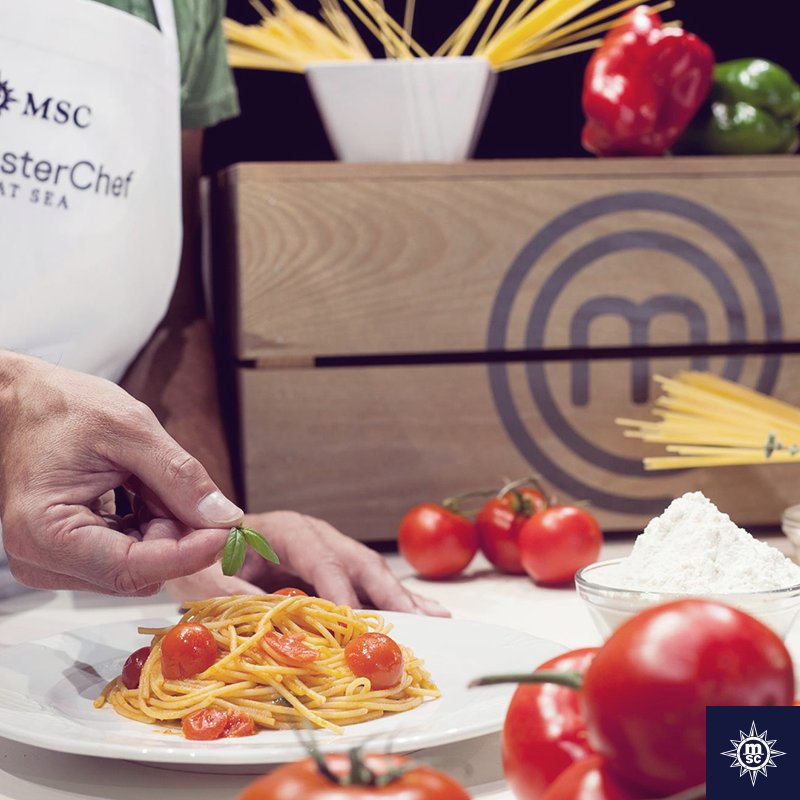 MSC_Crociere's tweet photo. Prenota una crociera su #MSCSinfonia e dai sfogo alla tua creatività in cucina con #MasterChefAtSea. Dal 16 giugno al 7 luglio si alterneranno a bordo Roberto Perugini, romagnolo doc, e Valerio Braschi, il giovane vincitore di @MasterChefItalia 6. https://t.co/7HFslCsRSH https://t.co/1IVGjgW1FU