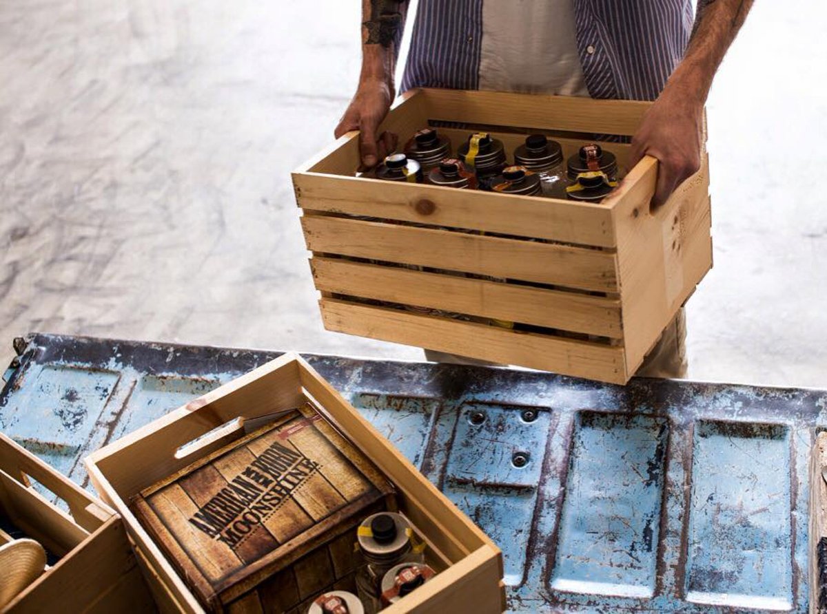 We'll keep bootlegging around the country as long as you keep enjoying the best and smoothest moonshine on the market. #workhardplayhard
***
#Whiskeyforthedrinkingclass #drinkingclass #craftedforthedrinkingclass #Moonshine #WhiteLightning #Tuesday #TacoTuesday #cheers #whiskey