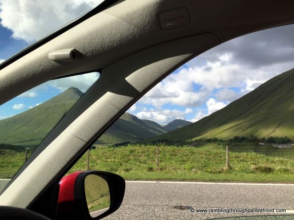 10 things you need on a road trip with kids buff.ly/2vbbzcm 

#familytravel #travelwithkids #UKroadtrip #roadtripwithkids #roadtrip #TravelTuesday