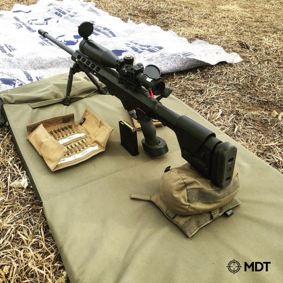 MDTTAC's tweet image. What's the largest caliber rifle you own?
From our friend Caleb Klein of Great Bend, Kansas.
His "Elephant Gun" build.
Rem 700 action in .300WinMag in our TAC21 chassis.
#MDT #ShootBetter #longrangerifle #boltaction #customrifle