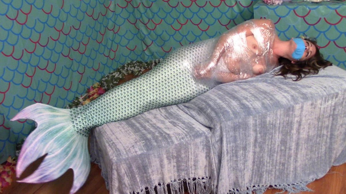 BedroomBondage's tweet photo. Mermaid bound and gagged!
https://t.co/YaChjKdv5x
#mermaidfetish #mermaidbondage #tapegagged #spandexbondage #gaggedwomen #costumebondage https://t.co/miGzX9hXI7