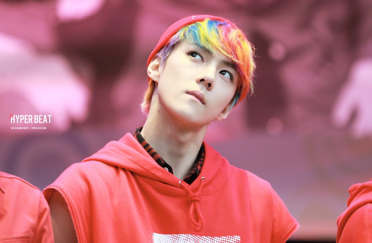 ccherry97306540's tweet photo. คิดถึงสีผมนี้จังเลย ความสดใสที่ออกมา ความน่ารักจากฮยอง ความทำสีผมจนไม่รู้จะทำสีไหนแล้ว #เดือนแห่งความสดใส่ #เดือนของฮยอง #ตั้งแต่วันนั้นถึงตอนนี้ก็เหมือนเดิม ซาร่าเฮ 💕 #sehun #SEHUN hq #hun #EXO #WeAreOne https://t.co/RT6y9r1NWY