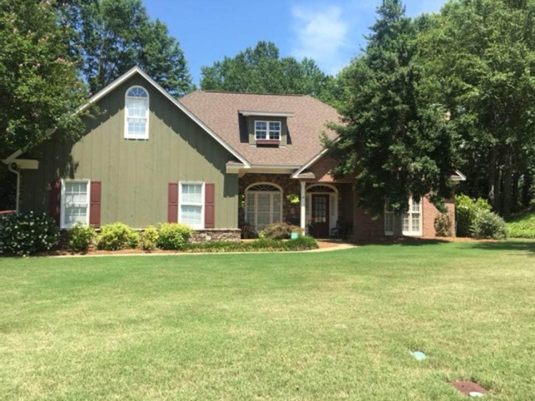 ReMaxPrimeGA's tweet photo. See a virtual tour of our listing on 4842 Turnberry Lane #Columbus #GA  #realestate https://t.co/7o6XGmAZGI https://t.co/vVSAhPd4BB