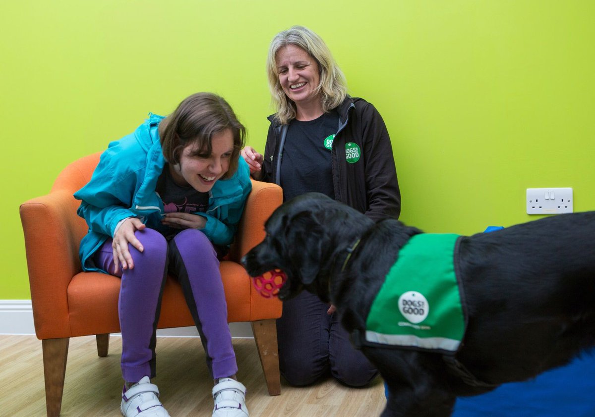 We're hiring! We need someone to lead a pioneering new service to improve the wellbeing, independence &amp; skills of people with a range of disabilities &amp; individual needs in the Bracknell area. Could this be you? Find out more &amp; apply here: buff.ly/2GmuztR <a href="/BracknellForest/">Bracknell Forest</a>