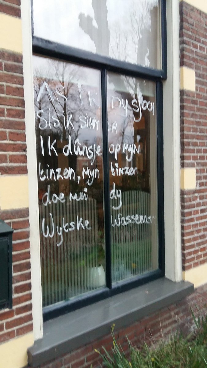Frisia1874's tweet photo. As ik dy sjoch... sjogge wy dy sneon yn #Mantgum by Tusken tsjerke en kroech?  Kaarten ôfhelje om 16.30 https://t.co/ItwNpk5yVU