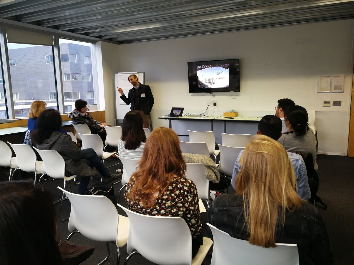 WSV_Global's tweet image. @davidcotterrell is an artist explaining, Empathy and Risk, how art can play a role in international relations, conflict, and complex narratives. #RSASpotlight #RSAEvents #RSAIDN