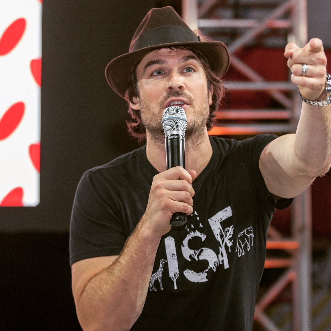 IanSBRA's tweet photo. 📷 22/03 | Ian Somerhalder na #SaudiComicCon. https://t.co/CTbKcd3SJS