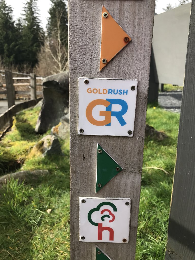 jezbragg's tweet photo. Great morning exploring the @CoedyBreninFP half marathon route. Just about got the buggy round! Enjoyed catching up with Matt in the @RunCoedyBrenin store. Great setup down there, well worth a visit with something for all. @gembragg https://t.co/EYT4iGAhan