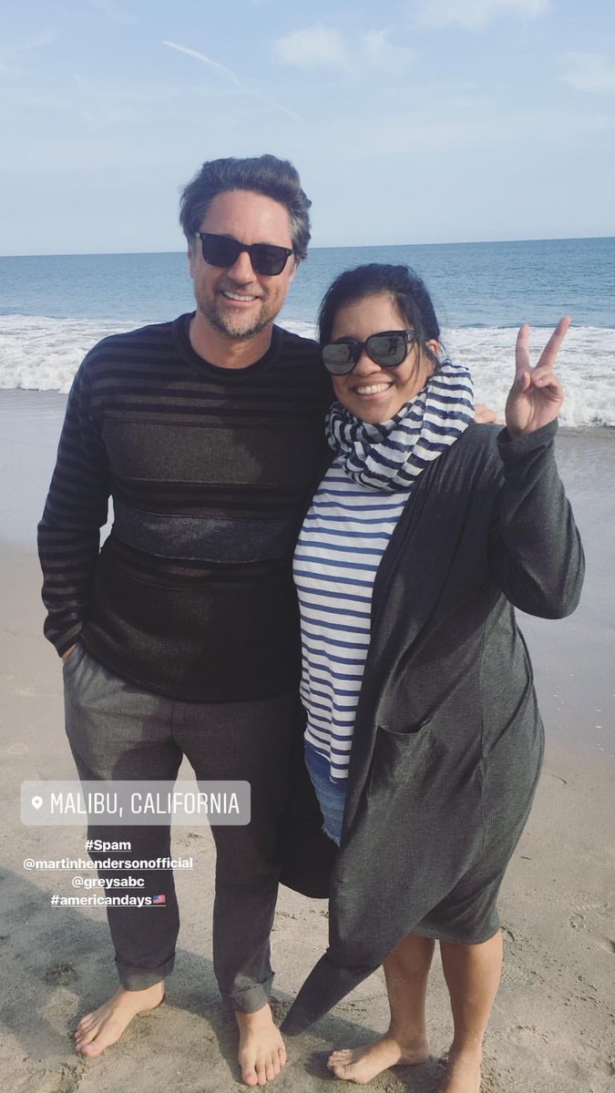 HendersonSource's tweet image. 📸 | New pics of Martin with a fan in Malibu, CA. [02.04.18]