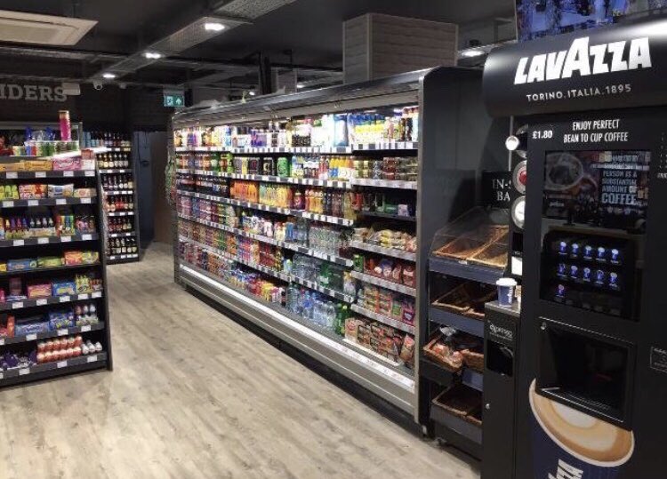 #WeSayNisa likes the look of Rikesh new store #NottingHill hope to see you at #NisaExpo <a href="/retailmentoring/">Richard Shorney</a>