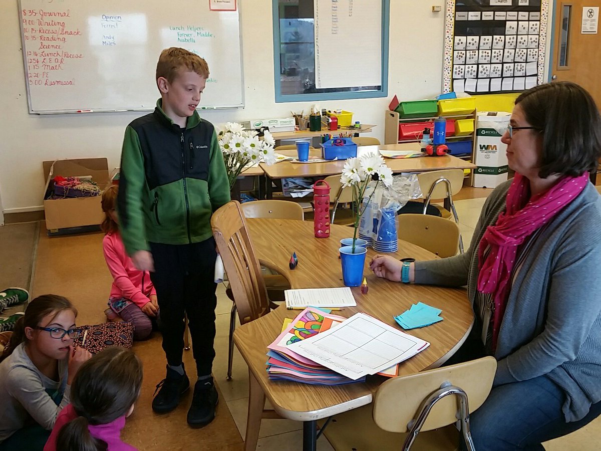 BeverlyClearyK8's tweet photo. Science in Mrs. Hjorth's class! https://t.co/OOBf8vhvUL