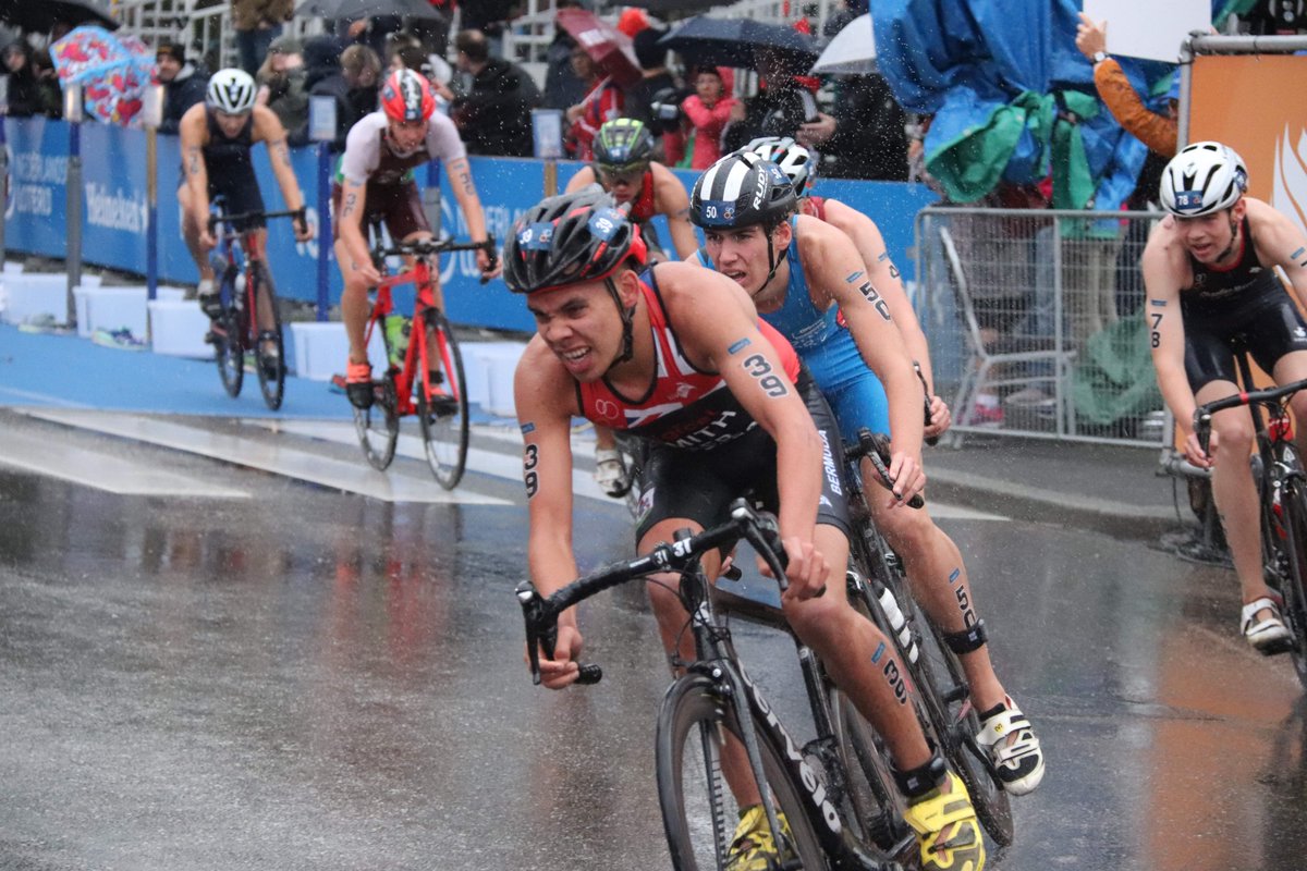 rgsportsdesk's tweet photo. Tyler Smith has targeted a top-15 finish at the first Commonwealth Games in Australia since his triathlete mother competed in Melbourne in 2006 | @Sjlwright

>>> https://t.co/9ZNZ33rvvb https://t.co/3EJ5u97KMr