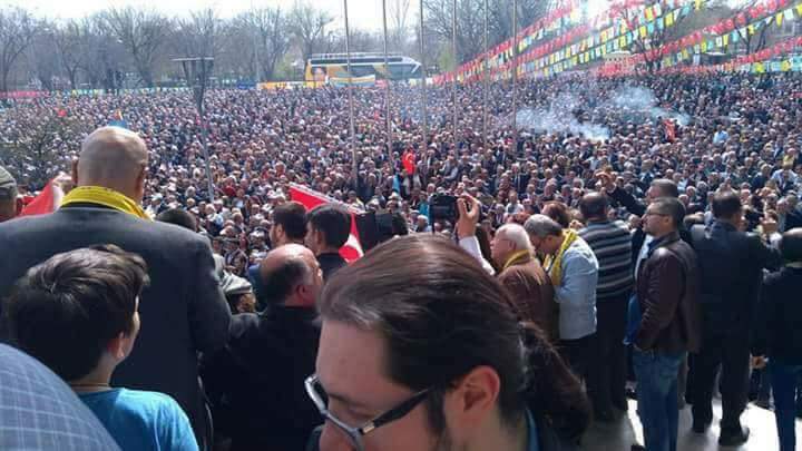 RecepSa83746120's tweet photo. TrtBaksana KaçKişiyizSaysana https://t.co/iojZH8Focf