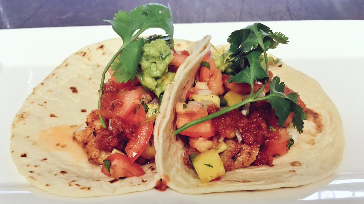 TweetlessinSEA's tweet photo. IT'S #TACOTUESDAY!!!! Stop by the cafe @TwitterSeattle today for #BlackenedRockfish Tacos with #PineapplePicodeGallo. https://t.co/D2zZYy26oV