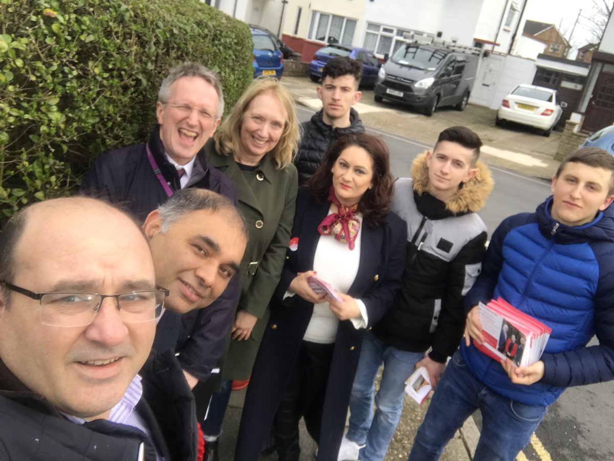 jzakhunzada's tweet photo. Thanks Theo Julia and volunteers for your support and help today’s session was a great success https://t.co/wcpQAfYLCF