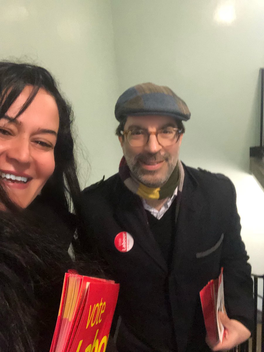 KarakusSaray's tweet photo. Fantastic response from residents in @jubileeward Met lots of Labour supporters ! 🌹 #positivelylabour #enfieldlabour #edmontonlabour #labourparty #thelabourparty #aneffectivevoiceforenfield #labourdoorstep #VoteLabourMay3 #VoteLabour  #LabourDoorstep https://t.co/iRvR13w0NX