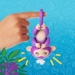 JsHallmarkOK's tweet photo. The hottest new toy is at J's Hallmark! Stop by and pick up your Fingerlings - Friendship at your Fingertips! Click for more info on this popular new toy! https://t.co/BzdNEhnTiF https://t.co/UNYkqpxcDW