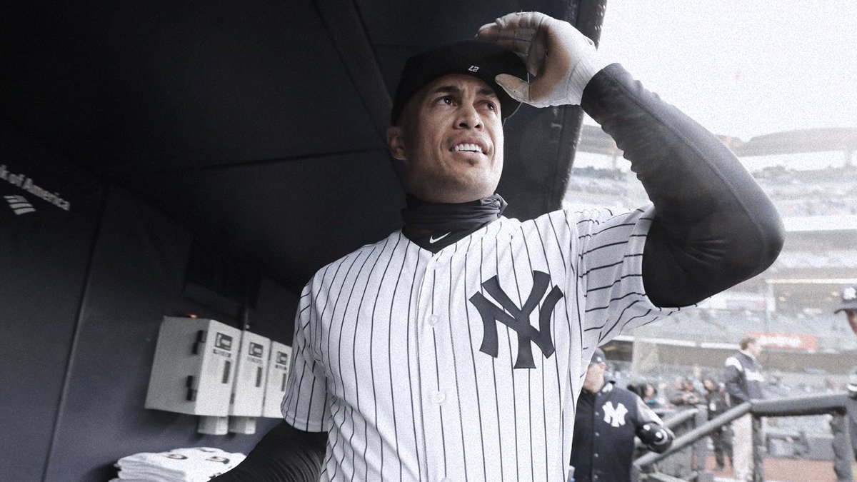 Yankees's tweet photo. Ready. https://t.co/telICL1gur