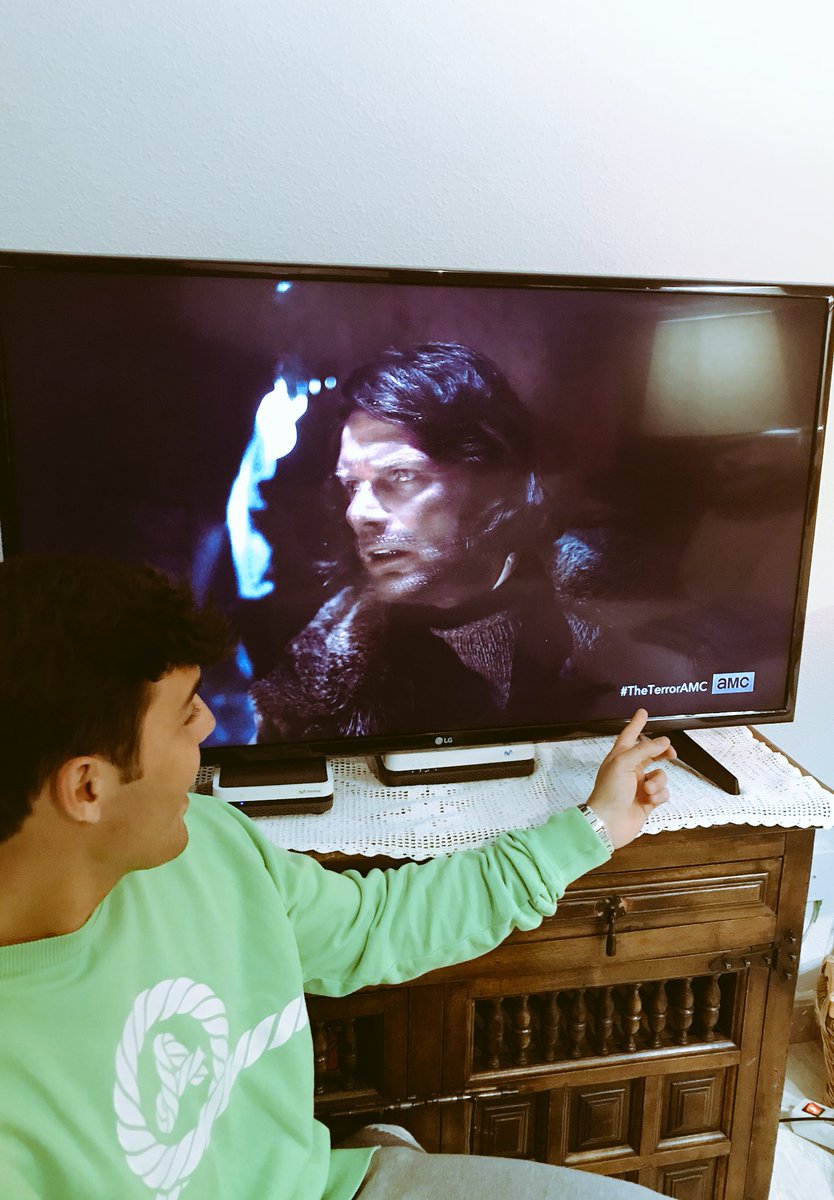 ¡Sii! Por fin empieza! Ya soy feliz @vitals1 ¡Mil gracias <a href="/amctv_es/">AMC España</a> ! A las 22:05 #TheTerrorAMC yujuuiuuu