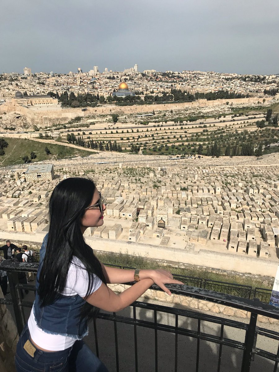Jarimarquez's tweet photo. #Israel Monte de los Olivos ❤️🇮🇱 https://t.co/WgNhUuD9Fl