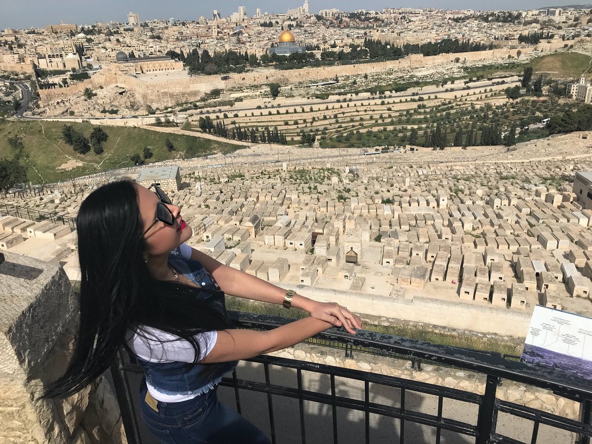 Jarimarquez's tweet photo. #Israel Monte de los Olivos ❤️🇮🇱 https://t.co/WgNhUuD9Fl