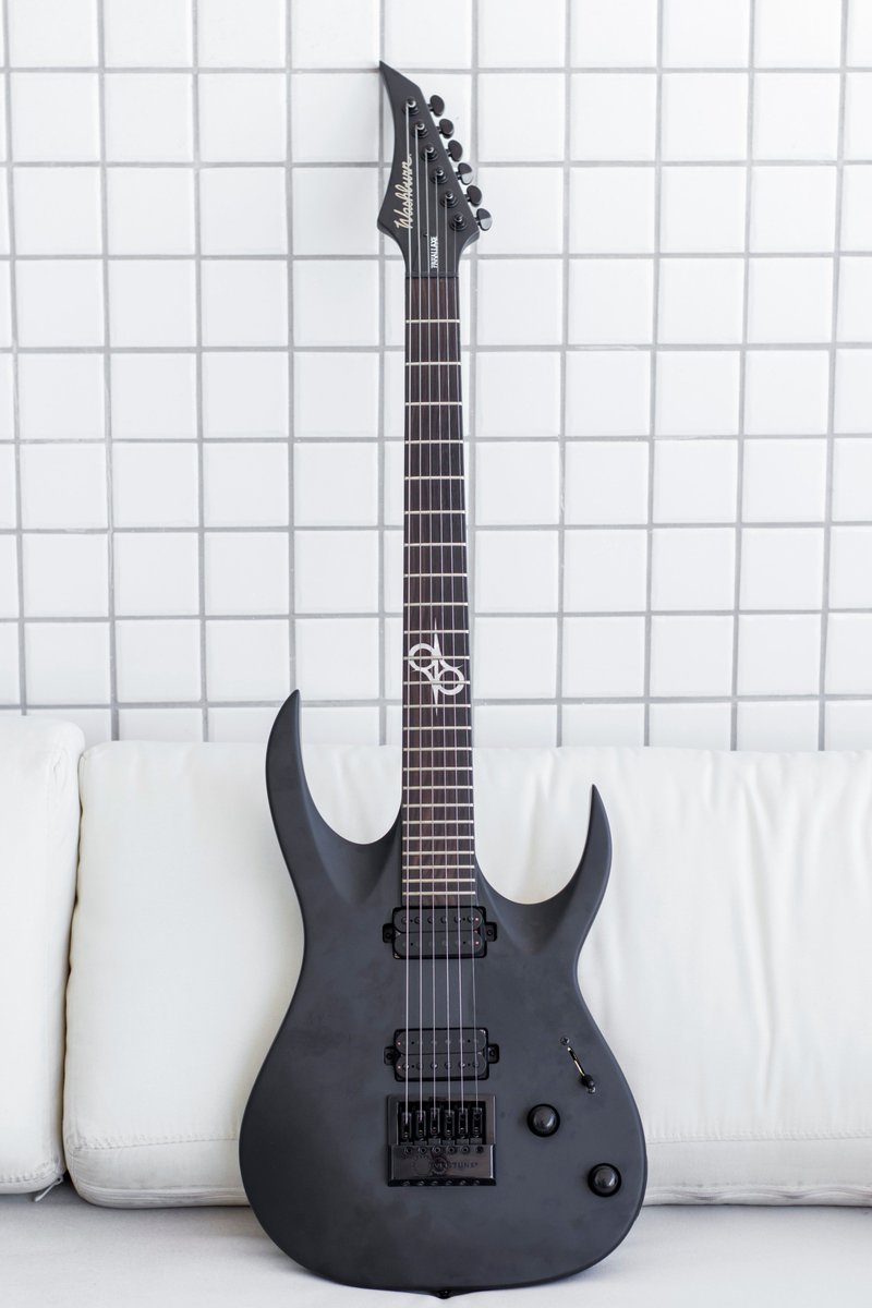 vhtargino's tweet photo. New toy!
//
Brinquedo novo!

@washburnguitar Parallaxe Solar 16 ETC. Gotta love. https://t.co/HmeuHISxbw