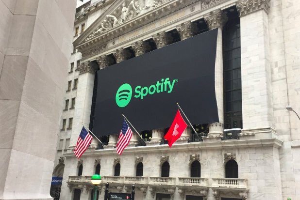 Présence Suisse n’aurait pas trouvé mieux, faire croire que <a href="/Spotify/">Spotify</a> est suisse!...thanks #NYSE !