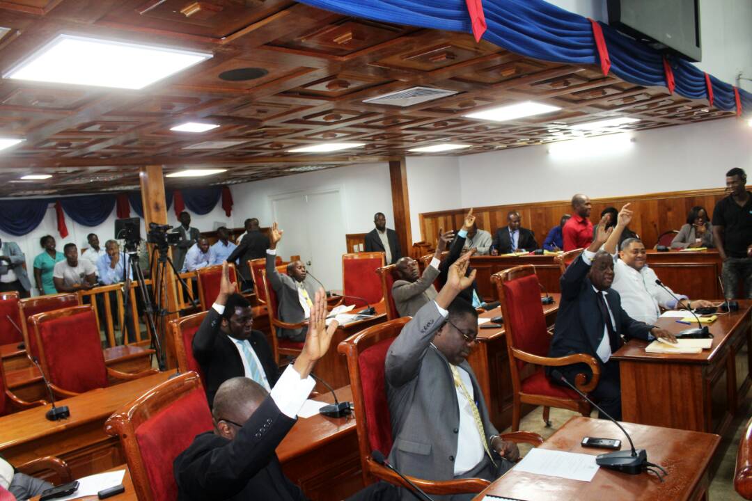 J'ai déposé sur les bureaux de l’Assemblée la proposition de loi portant sur la prévention, la sanction et l’élimination des violences faites aux femmes et ce dont le Président de l'Assemblée  a donné acte.