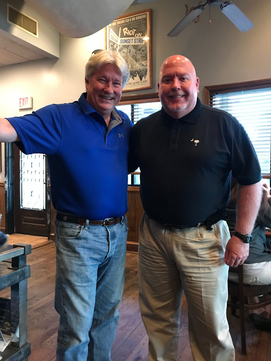 Great time at The White Horse in Rock Hill tonight with <a href="/PiKappWU/">ΠΚΦ - EΗ</a> Fraternity Brother and Former Archon Jerry Rivers. Jerry is now a Magistrate in Florence SC. Great seeing him!