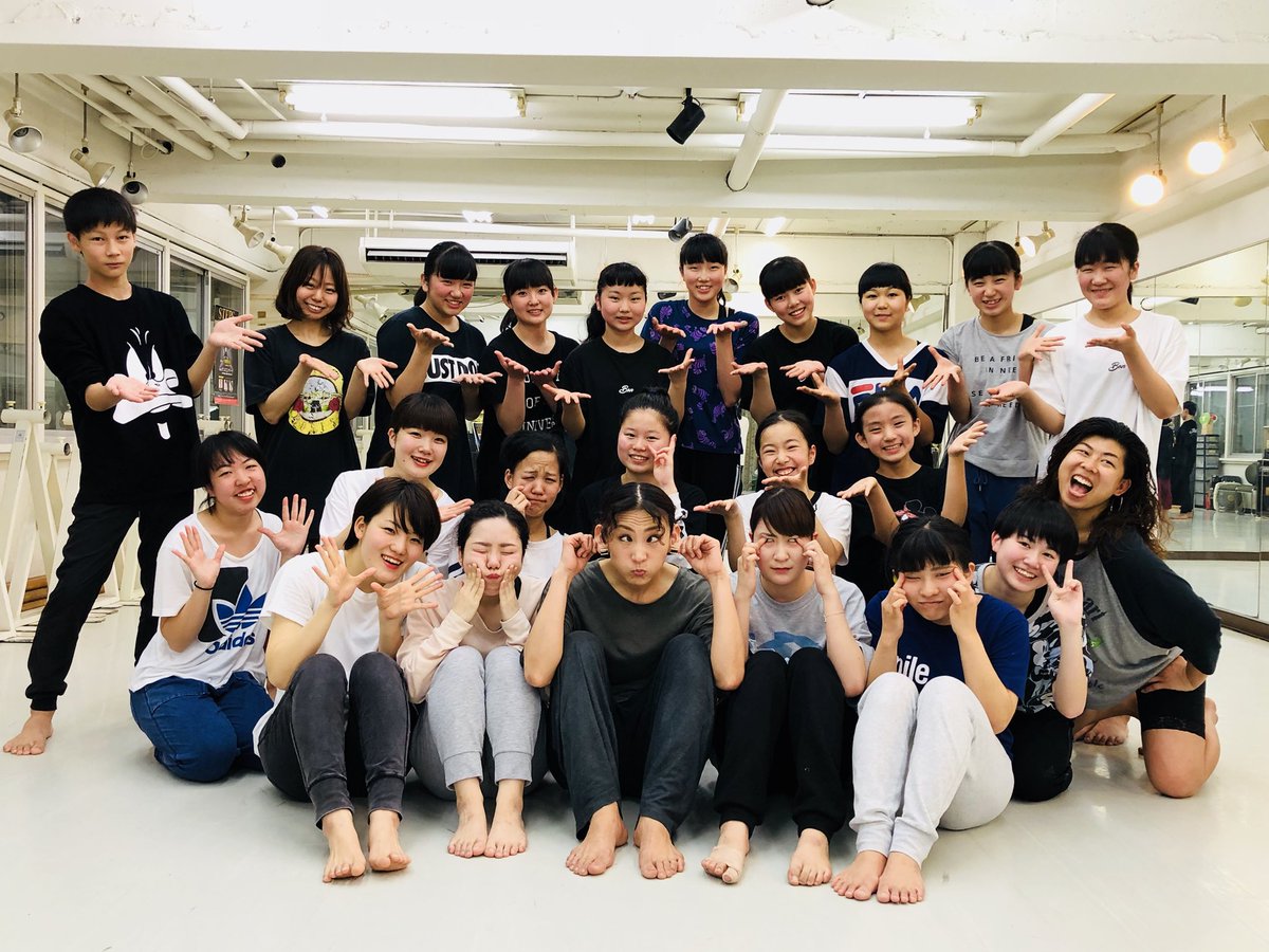 Dance Studio Steps Hachiさんマンスリークラス 丁寧にじっくりと そして自分の表現力にしっかりと向き合えるhachiさんのレッスン あっという間の1時間半でしたね 今月もありがとうございました また次回もよろしくお願いします Steps Steps