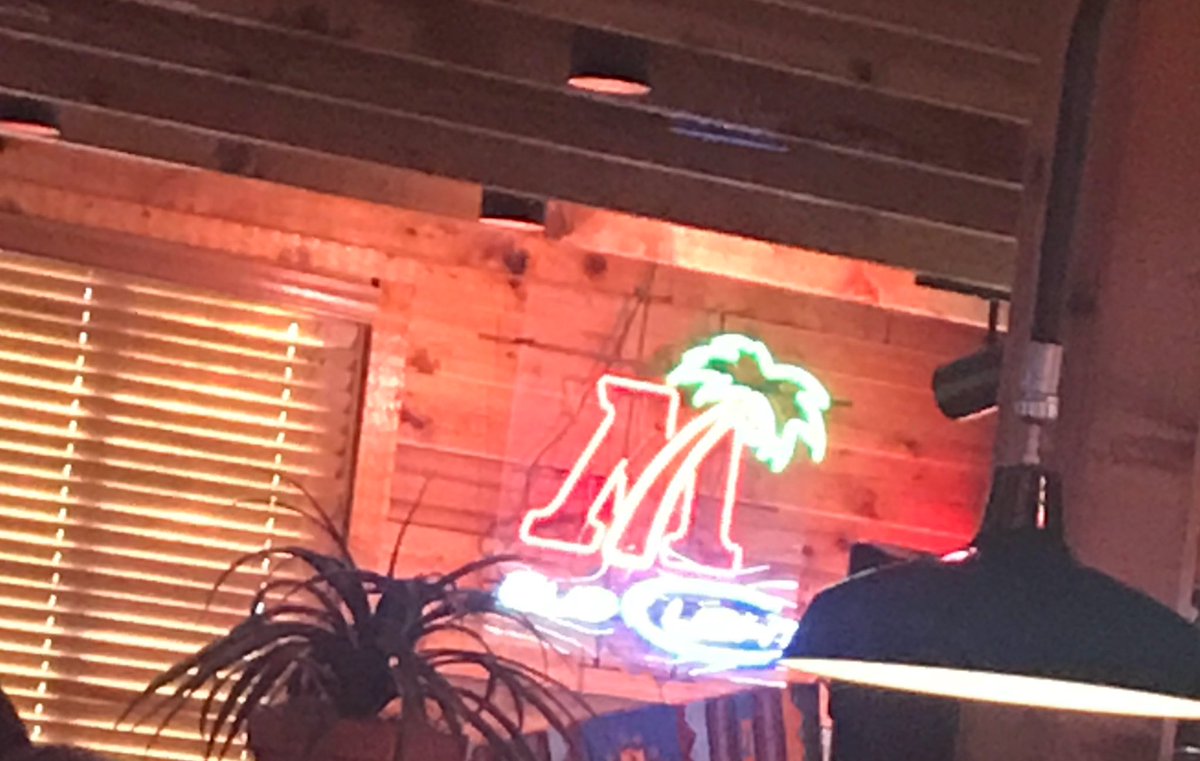 actualbman's tweet photo. Hey @MiracleBaseball I see you at the Roadhouse. How do I get one of these sweet neons? See y’all Thursday! #GoMiracle https://t.co/SCZSyv8quv