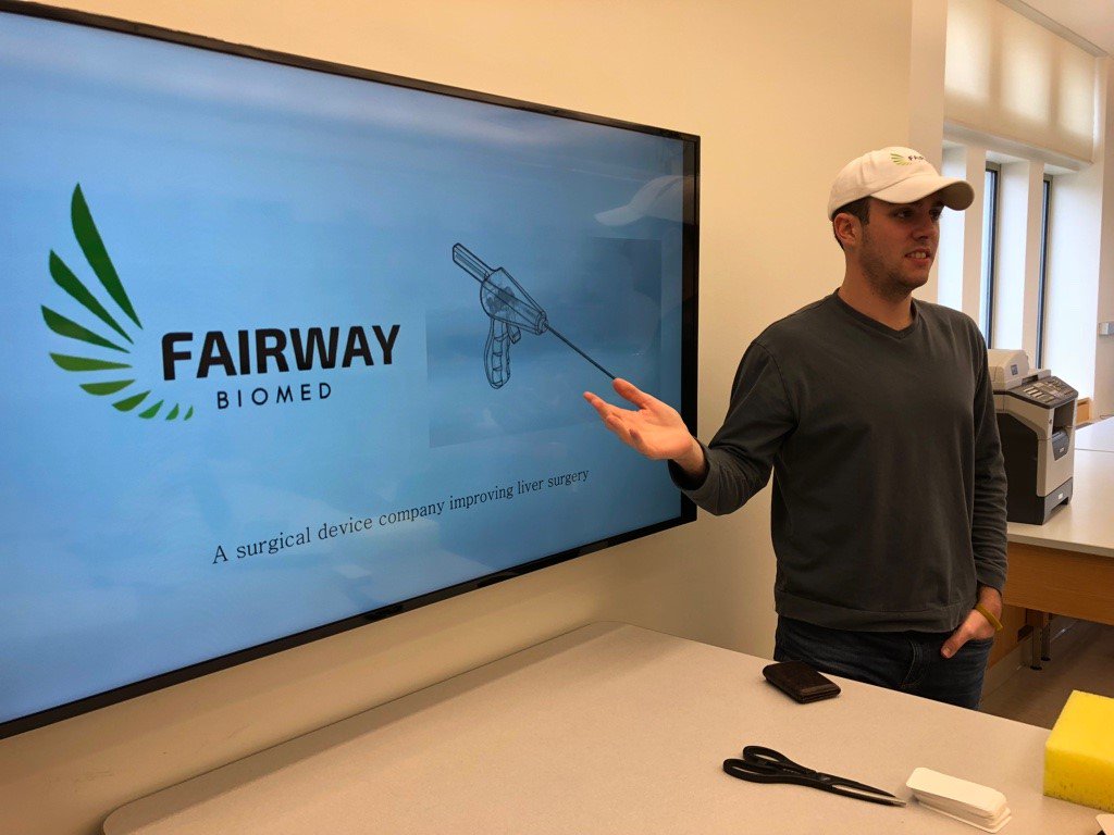 setton_lab's tweet photo. Happy to see @WashUengineers representing at #rbpc2018 with Fairway Biomed team from #BME!  #businessplancompetition https://t.co/lI613EgxJ2