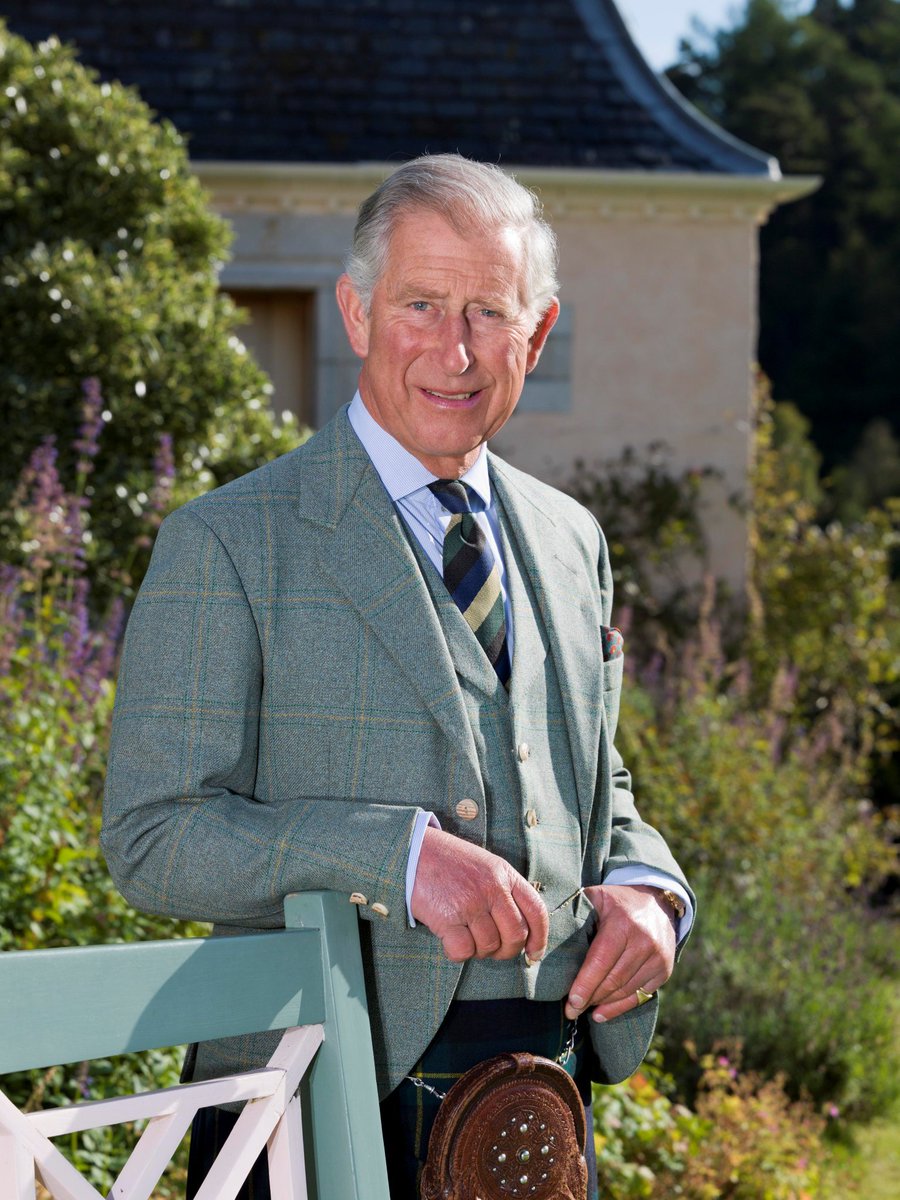 Scottish_Banner's tweet photo. In the April edition of the #ScottishBanner:
Royal Patron for @tartanauthority
HRH #PrinceCharles, #DukeOfRothesay has agreed to become its Patron.
Issue out now!
https://t.co/qPxDeoBFUe
#Tartan #LoveTartan #ScotSpirit #TheBanner #ClothOfANation #ScottishTartansAuthority https://t.co/7zRIcOOH7b