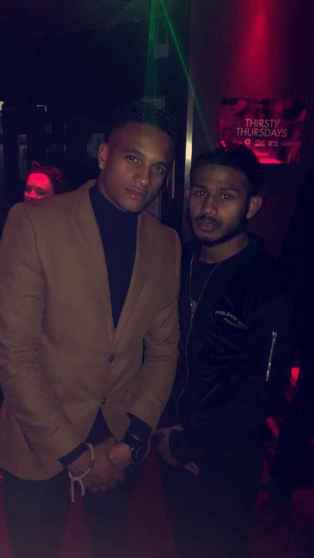 tamz_96's tweet photo. A year today shit still don’t feel real that you ain’t here with us 😔 life really is a madness, mad how time flys by rest easy bro love and miss u everyday 💔 #DecsWorld #LongLiveDec 💚🌎💚 https://t.co/jsDrgwCaRc