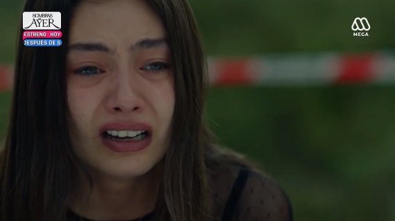 Pagina7Chile's tweet photo. #FOTOS | Televidentes sufrieron con dramático final de 'Sevda': se lo lloraron todo https://t.co/QBVmP9u6qy #KaraSevdaAdiósHéroe https://t.co/6FvPRNqSen