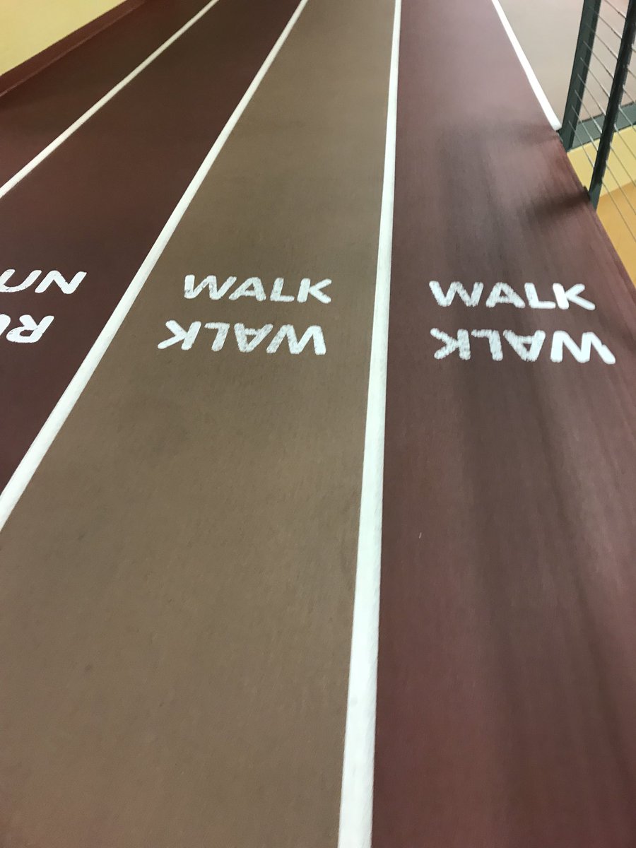 elizcolucci's tweet photo. Walking laps to get my #ubsteps18 in today! Go Road Scholars!! https://t.co/2kWfNeCNtV