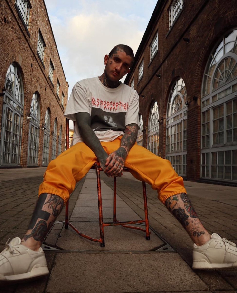 MrHoneyTongue's tweet photo. #imersa #falseperception #tee #fashionblogger #fashionstyle #menswear #menstyle #menscloset #style #outfitpost #tattoo #stylehasnorules #denim #fashionpost #getthelook #fashionformen #tattoolife #dope #fashionpost #trackpants #sneakerhead #sneakerporn #streetwear #streetstyle https://t.co/sgxDsWiJQl