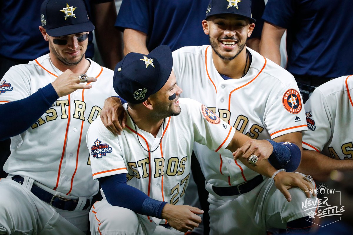 astros tweet picture
