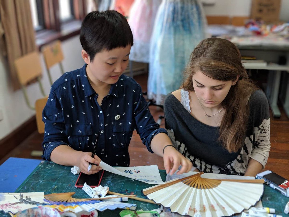 Kate Dimoulas tweet media