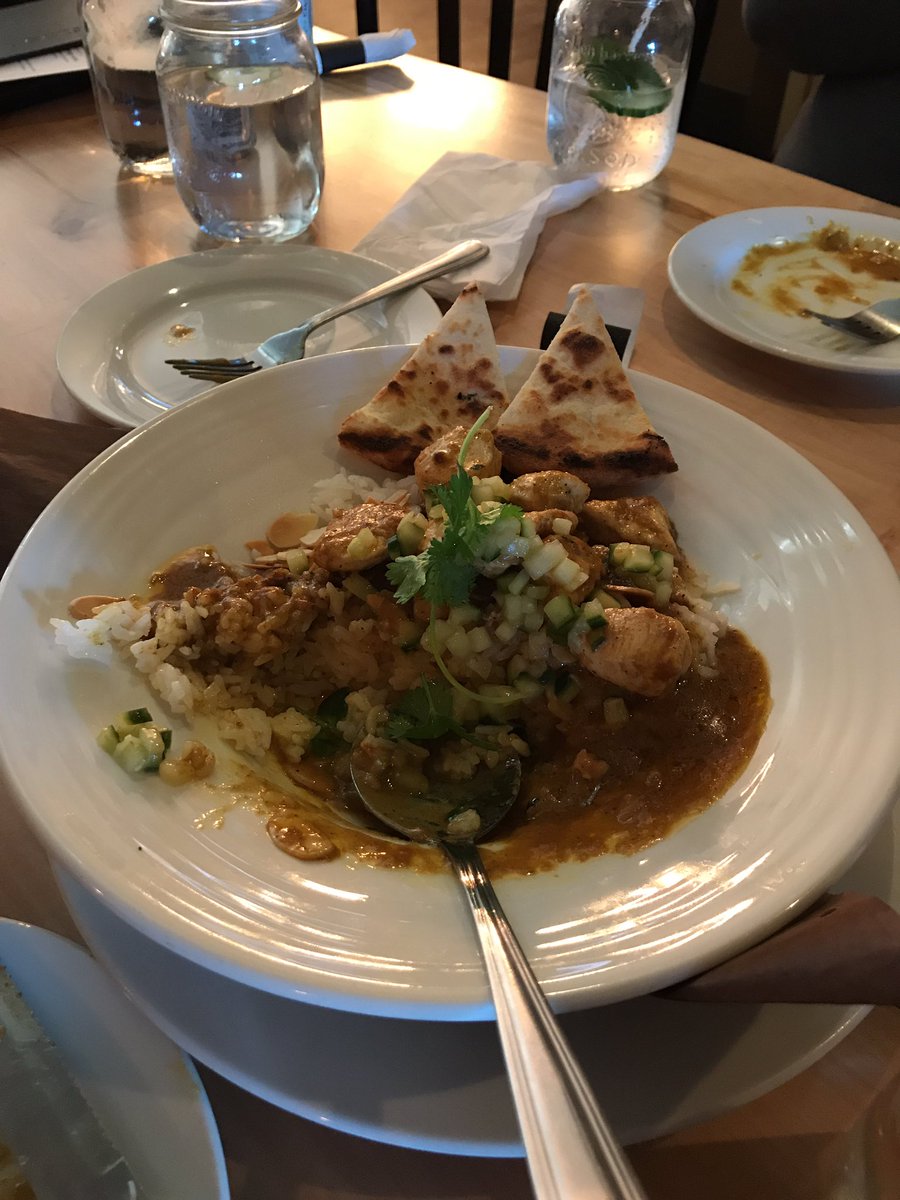 tguhl's tweet image. #TweetsAndEats at #CilantroAndChive test driving some new menu options.