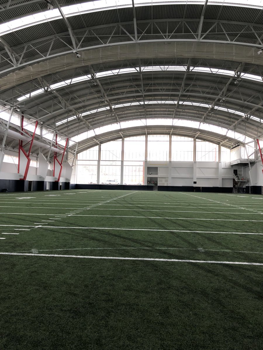 NPCoachZim's tweet photo. Great visit with NP Client @LibertyFootball Excited to have them on board as they jump to FBS - Faith, Family, Football. #WhyNP #FBSFootball #220CollegeClients #UnderclassmanReport #Relationships https://t.co/ky8T8CmN4I