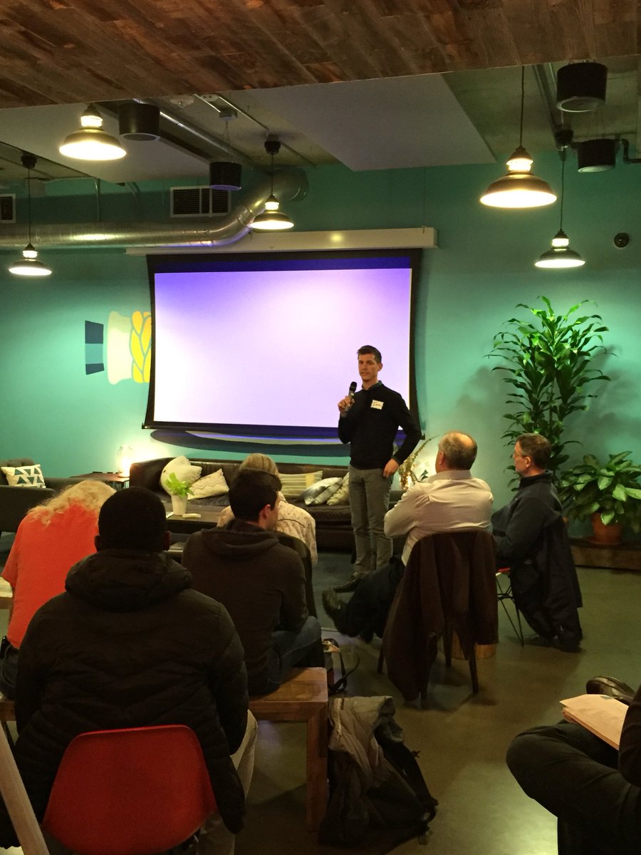 s_kelmendi's tweet photo. North Downtown Mobility Action Plan discussion @SLUCCouncil Meeting. @ProjectBelltown @UptownSeattle https://t.co/g4H6uNEqhE