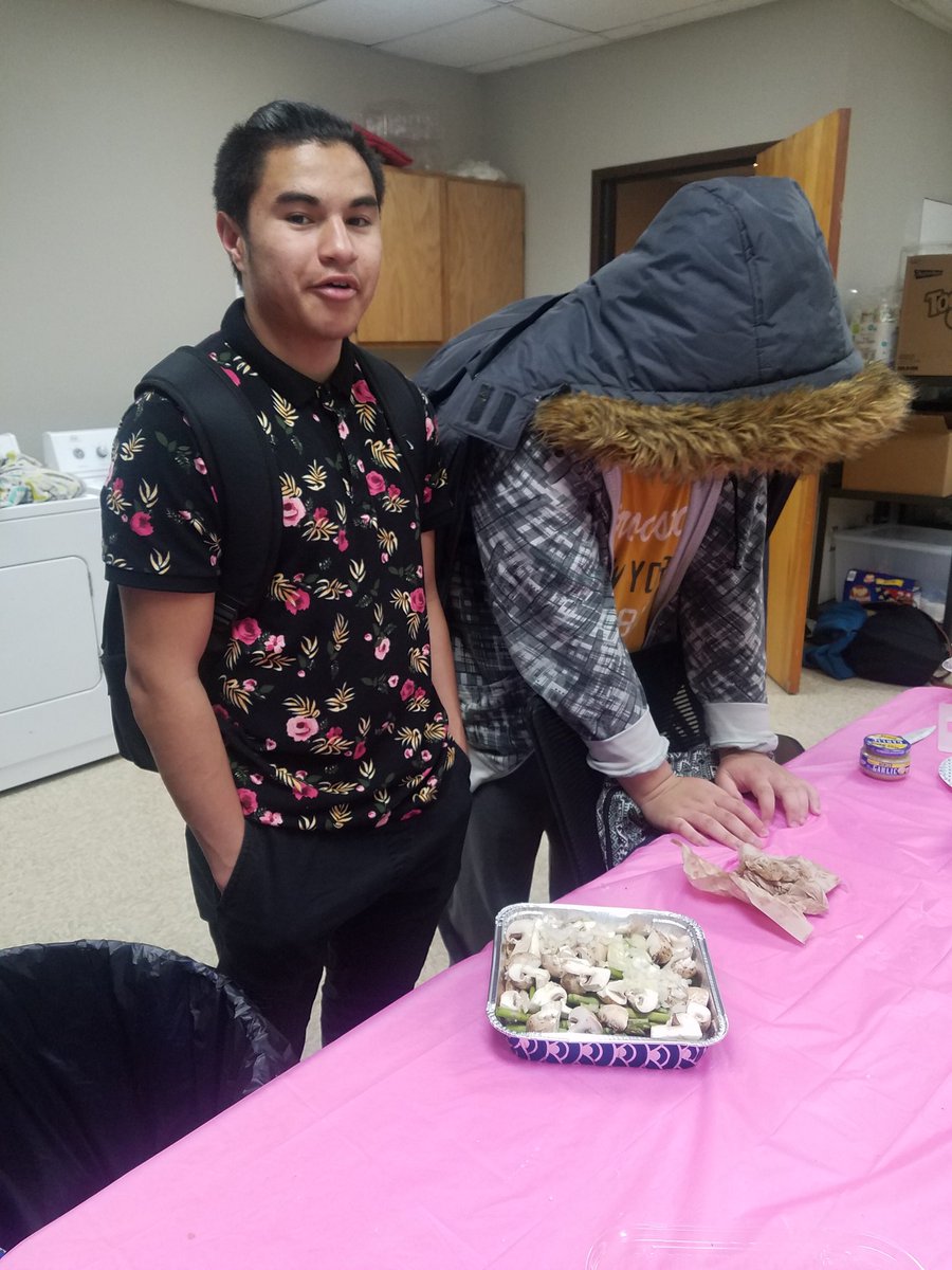 jc_sotallaro's tweet photo. I have such amazing students! In today's class: plantains, baked avocado fries, roasted asparagus, & street corn! #DecaturMiddle #empowered #studentvoice #studentchoice #letthemcreate https://t.co/0iHaonRn8K