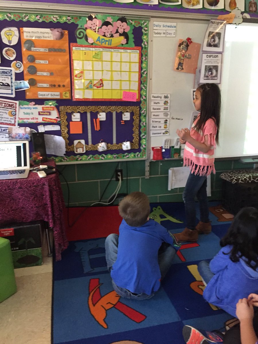 MissRepettoNES1's tweet photo. Today we sang our odd and even song, sorted our outfits based on odd and even designs, & discussed if the 134th day of school was odd or even #EvenSteven #OddTodd #MathAwareness #WeAreNorthern https://t.co/ubj9FqViR4