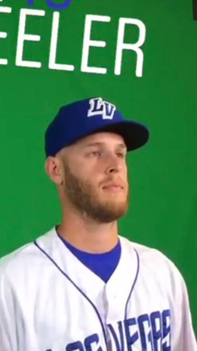 gi_jayneee's tweet photo. Zack Wheeler is officially dead inside https://t.co/dFBZsx8PT0