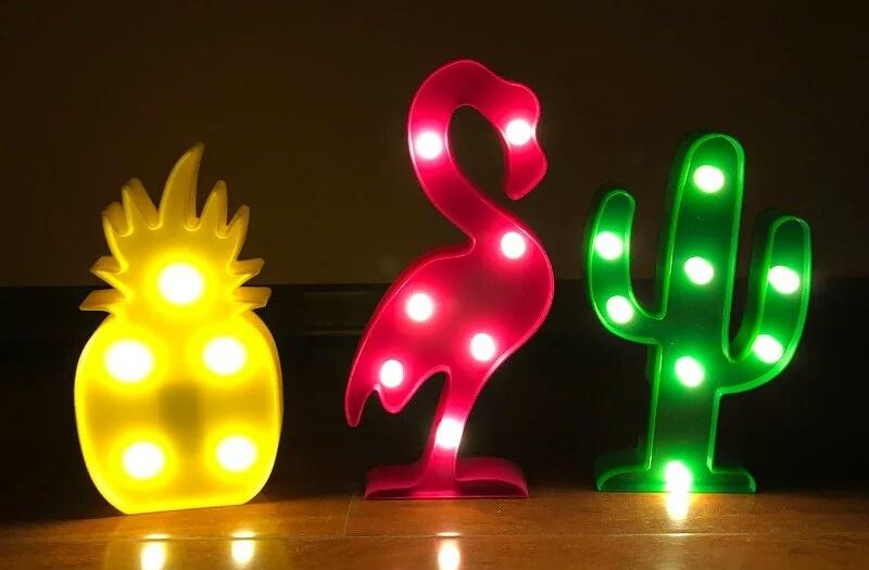 nbakilight's tweet image. #flamingolight #cactuslight #pineapplelight #TropicalLights #lámparaflamenco #lámparacactus #lamparapiña #homedecorlighs #Akilight