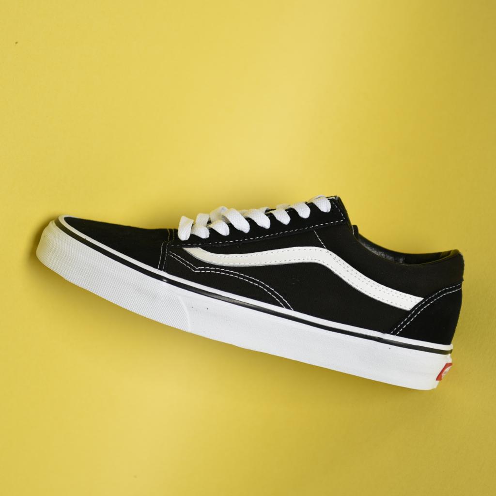 vans old skool flame foot locker